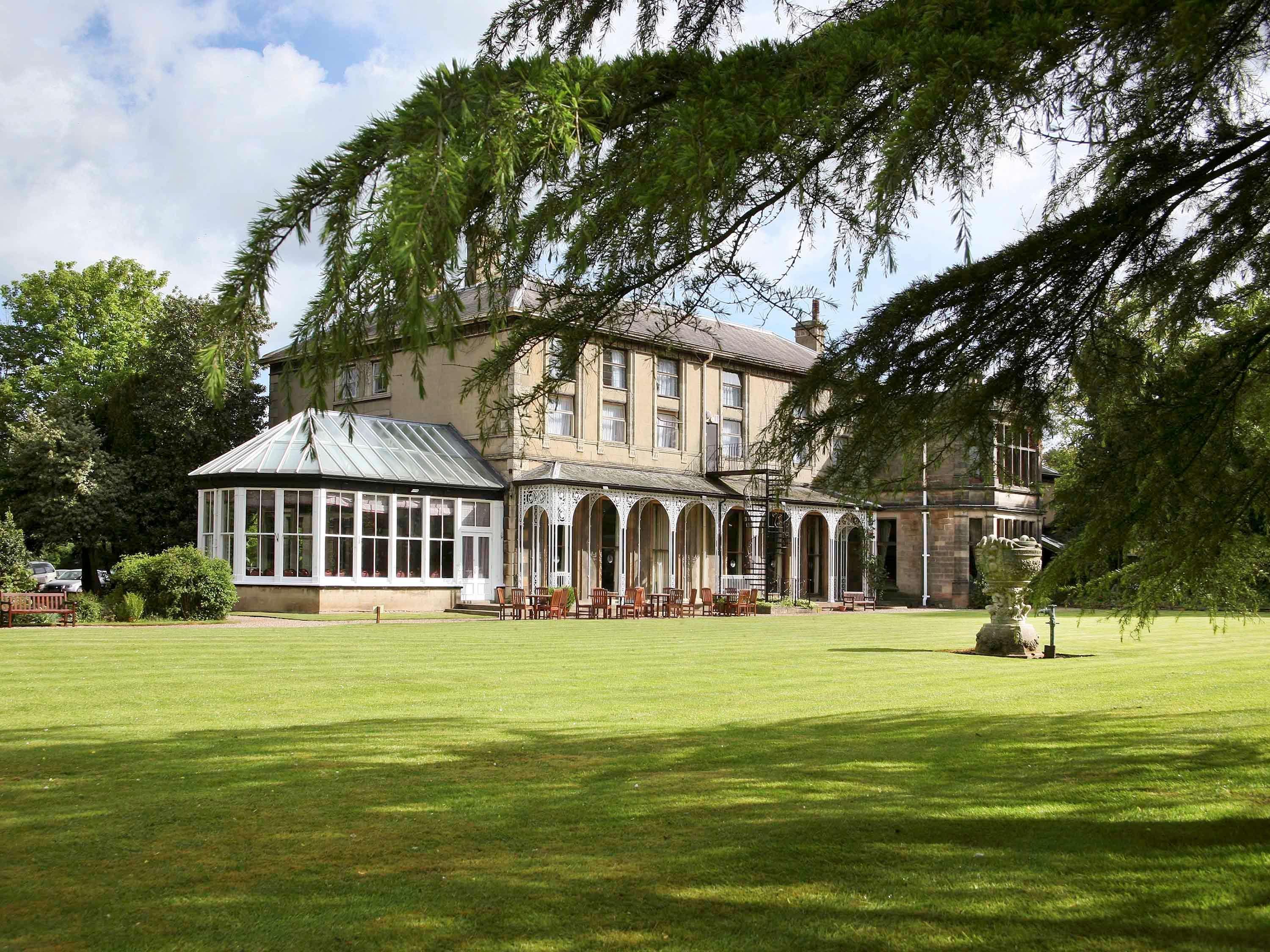 Mercure Burton Upon Trent, Newton Park Buitenkant foto