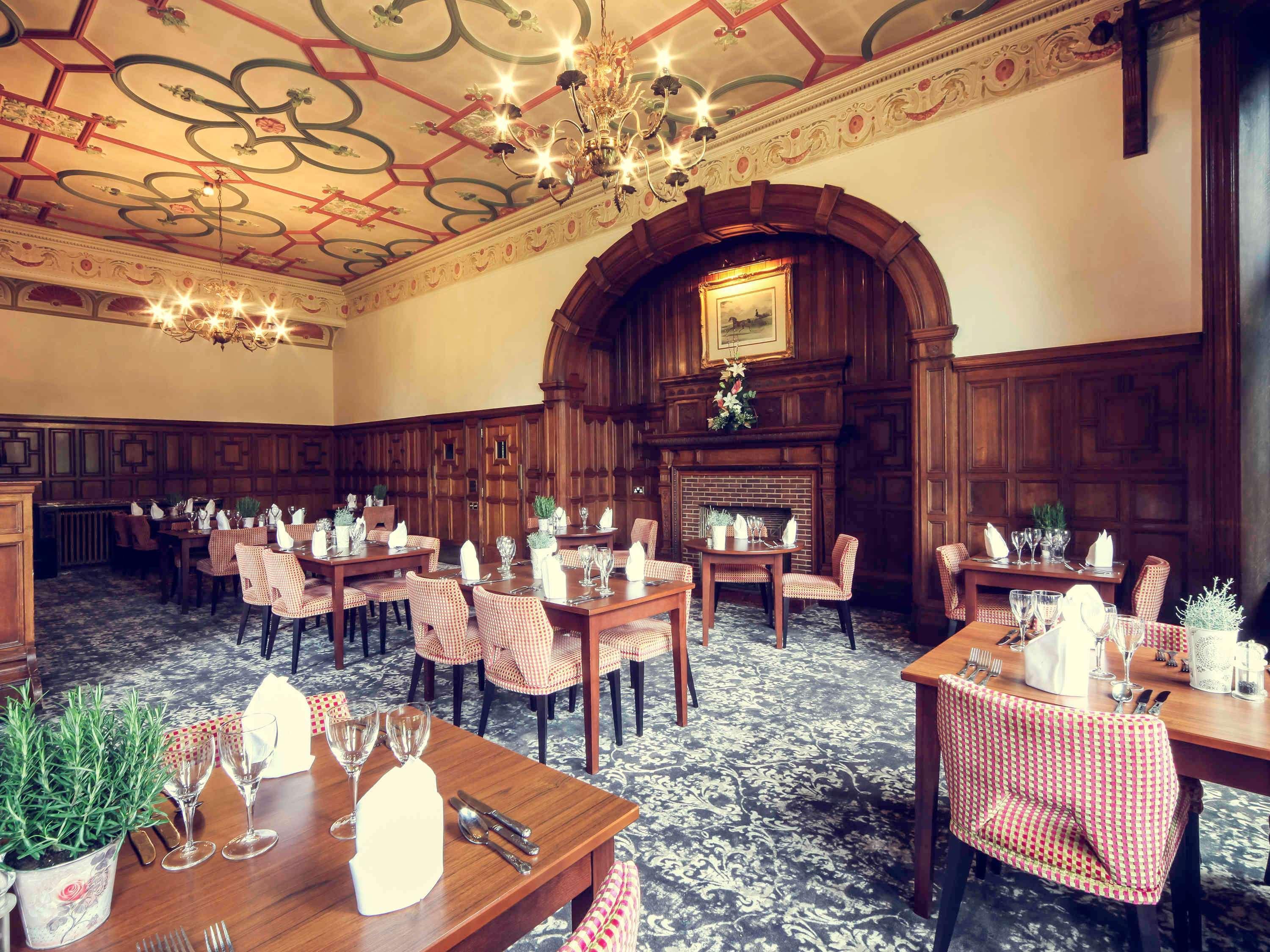 Mercure Burton Upon Trent, Newton Park Buitenkant foto