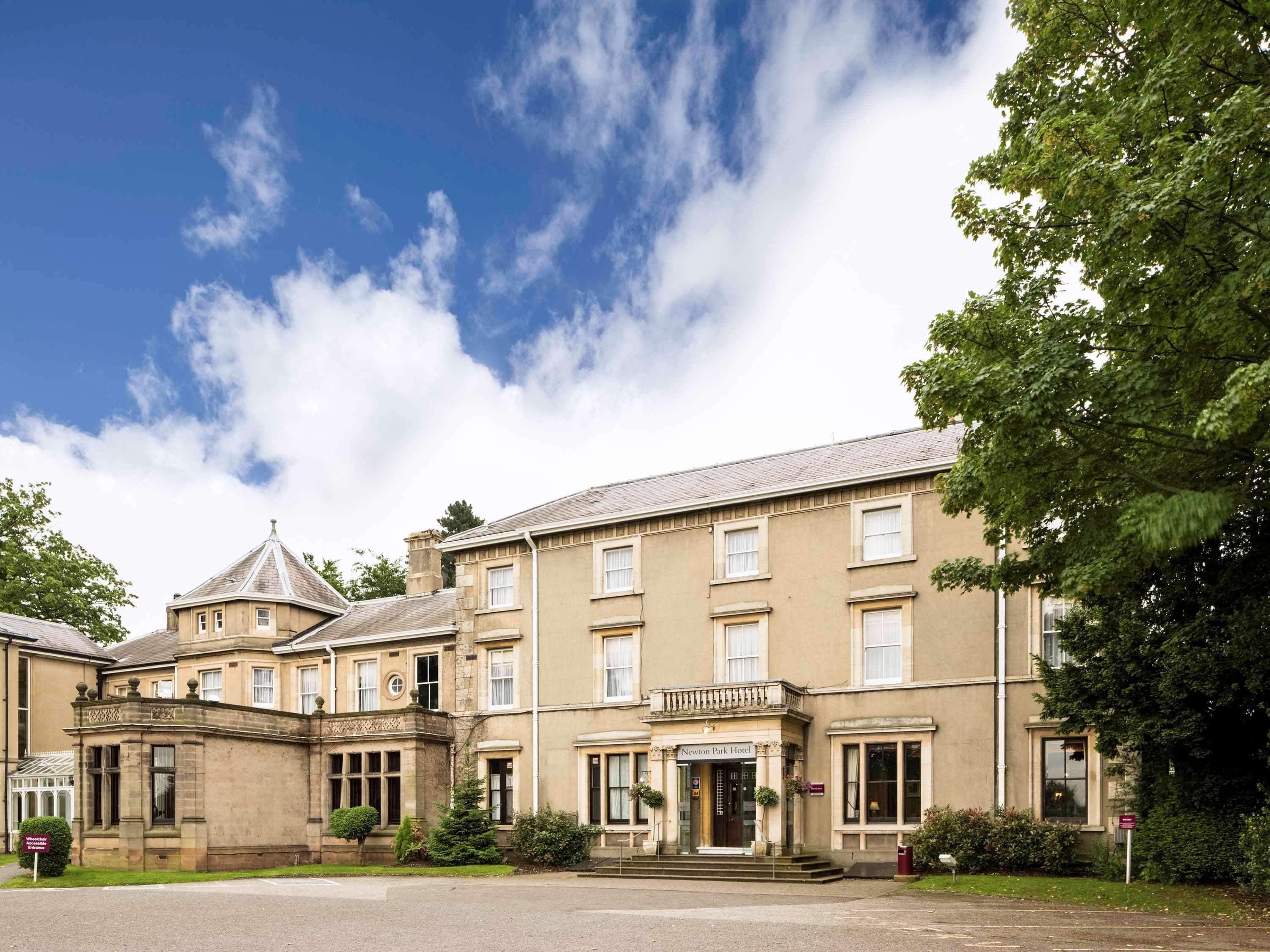Mercure Burton Upon Trent, Newton Park Buitenkant foto