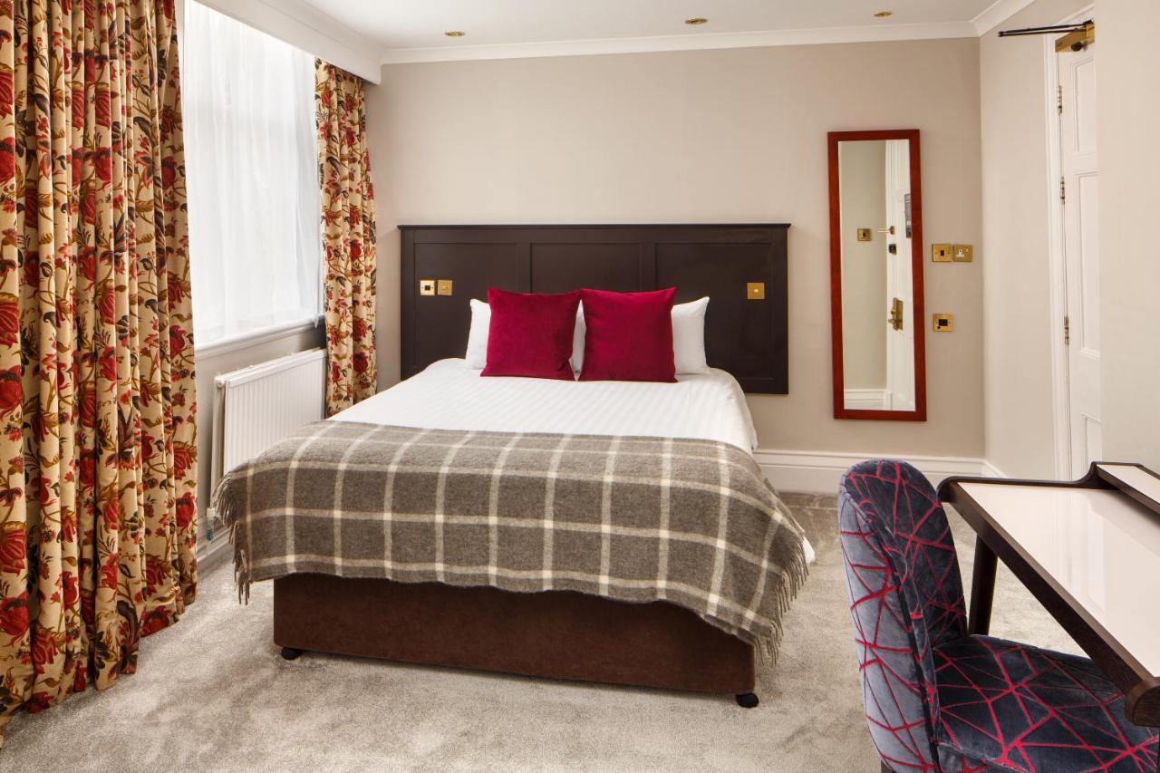 Mercure Burton Upon Trent, Newton Park Buitenkant foto